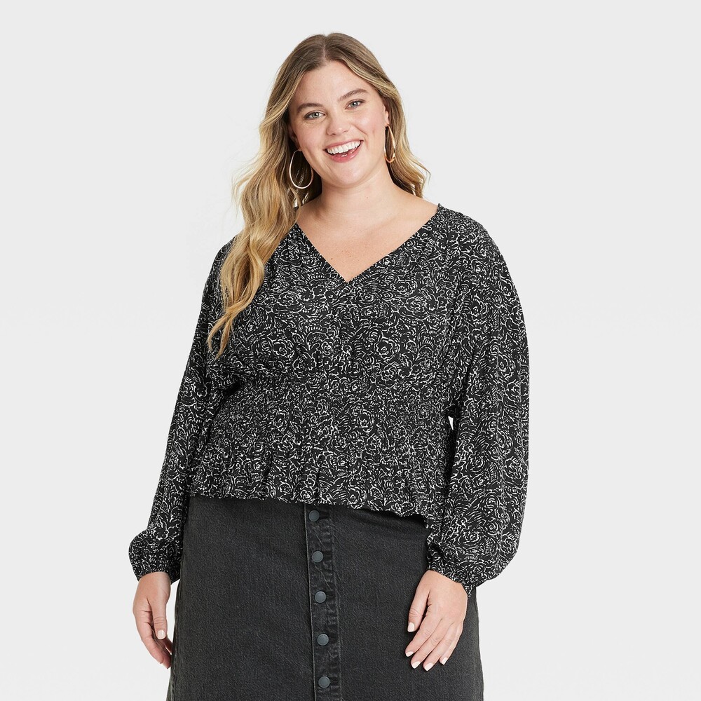 Long Sleeve Smocked Blouse - Black Floral XXL